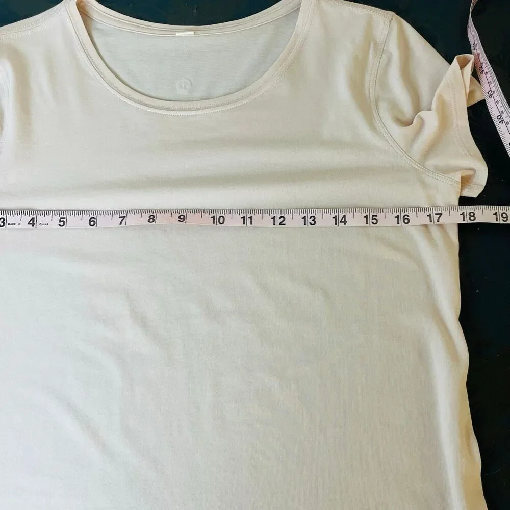 Lululemon Love Crew T-shirt Light Pink Size 8